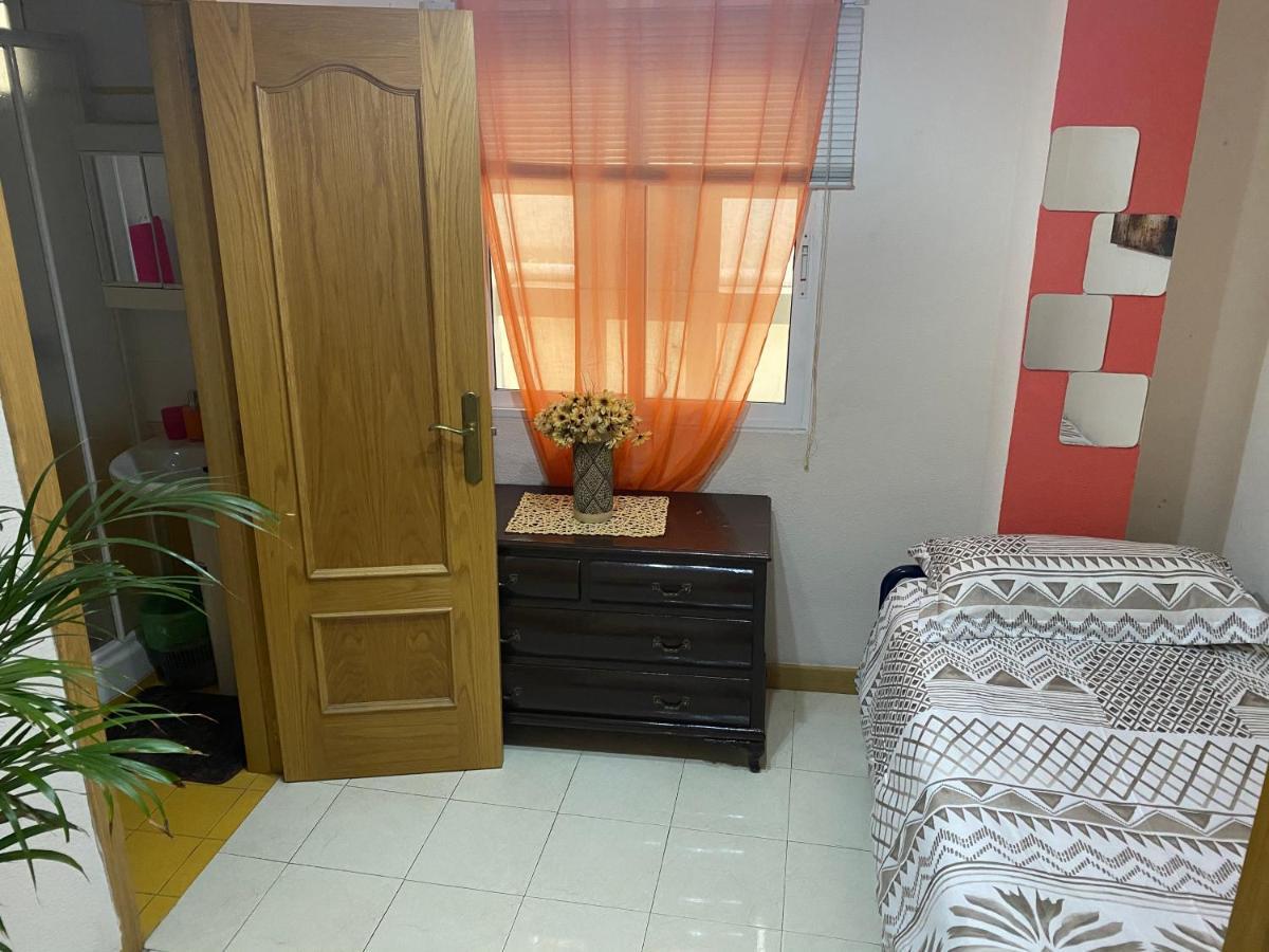 Guest House Del Sol Аликанте Екстериор снимка