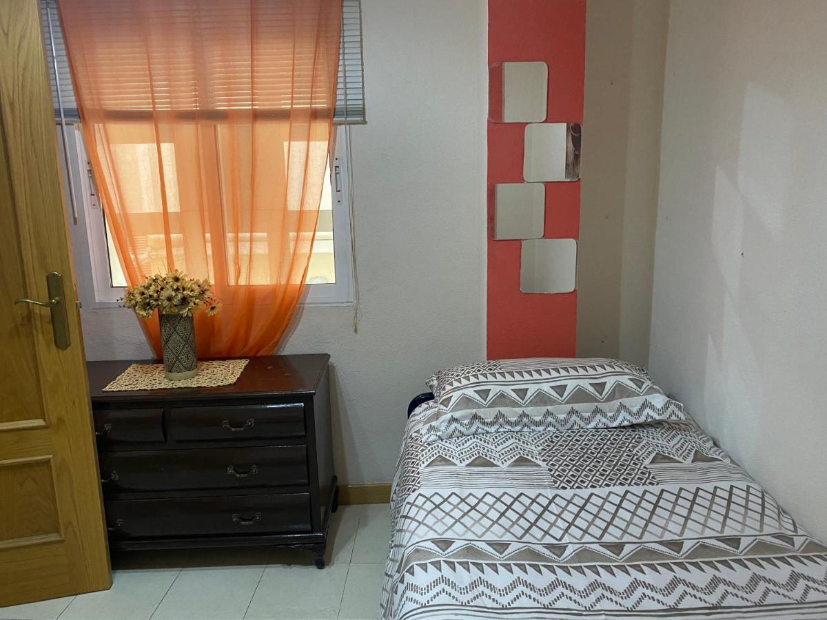 Guest House Del Sol Аликанте Екстериор снимка